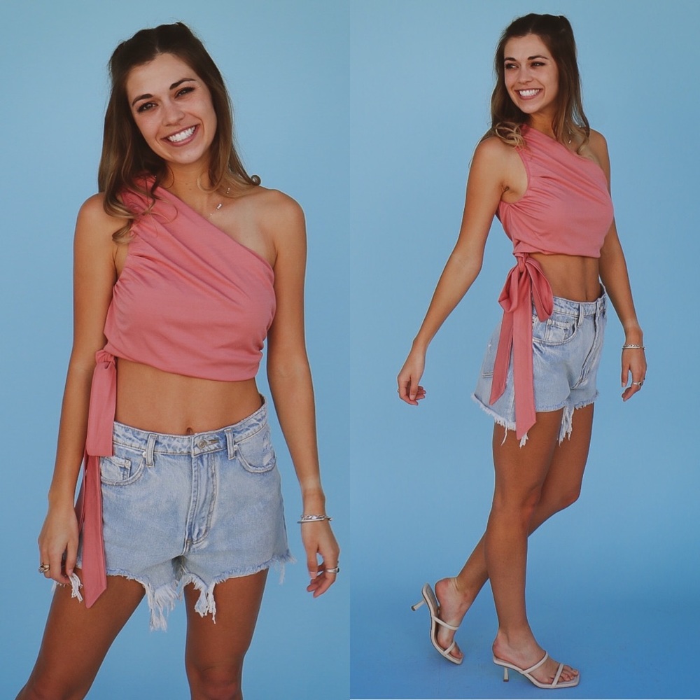 pink one shoulder crop top